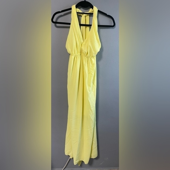 Venti6 convertible straps open back empire waist yellow halter maxi dress.Small. - Picture 4 of 10